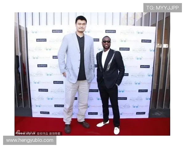 美颜美女姚明展现独特魅力与风采引领时尚潮流新风尚