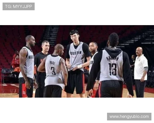 姚明:从篮球巨星到社会楷模的传奇人生与沪上情怀